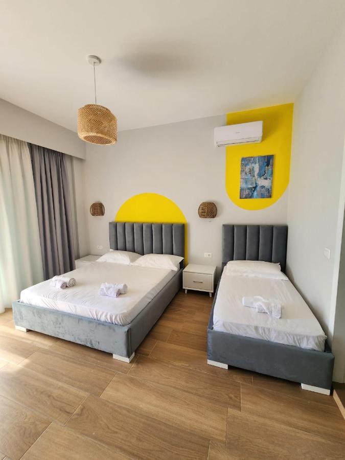 Memories Apartments Sarandë Eksteriør bilde