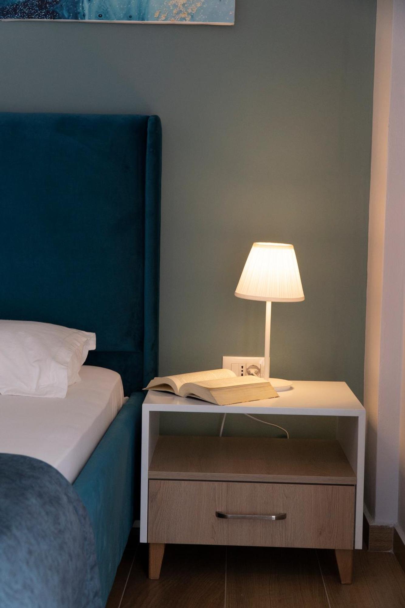 Memories Apartments Sarandë Eksteriør bilde
