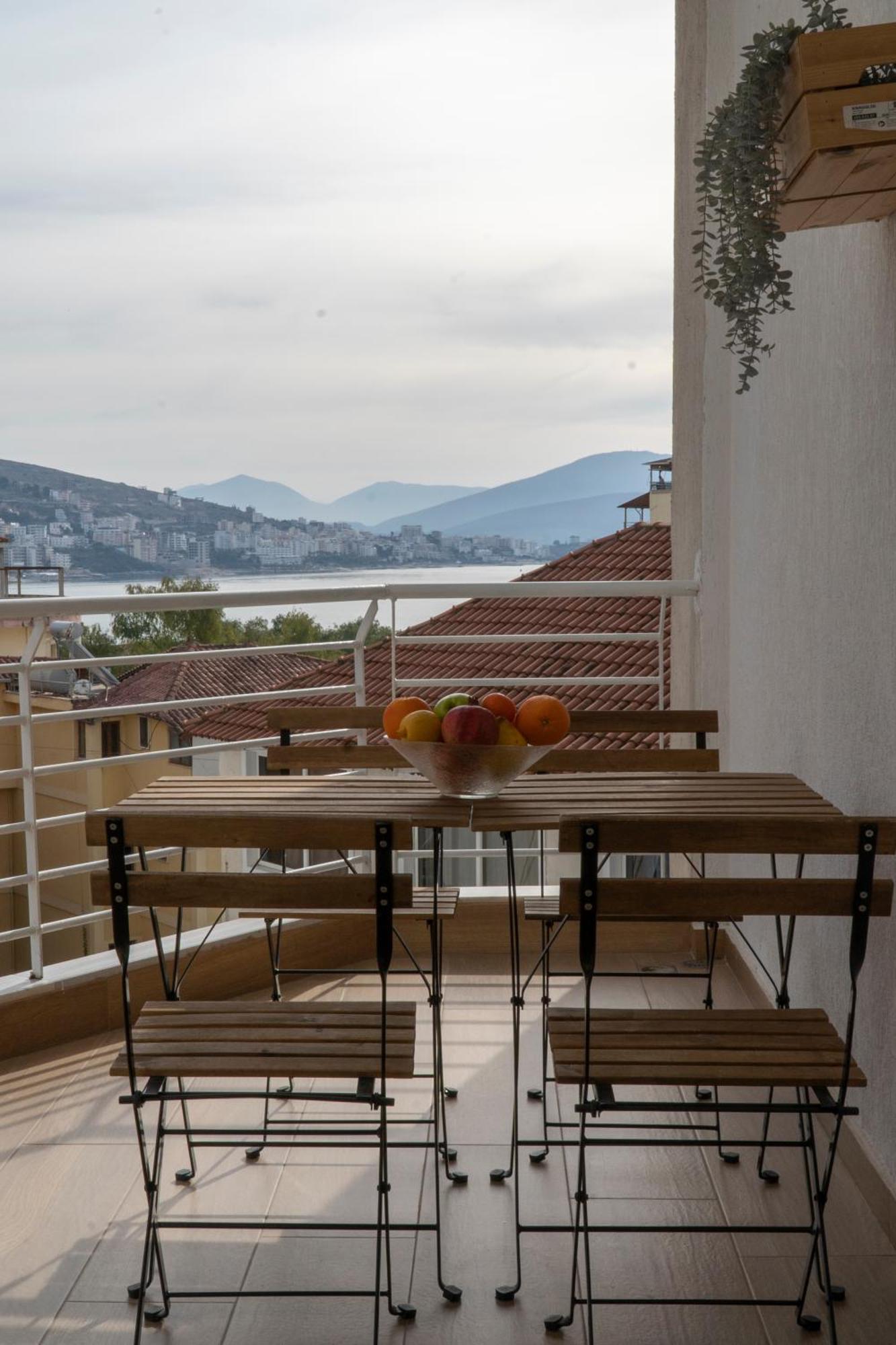Memories Apartments Sarandë Eksteriør bilde